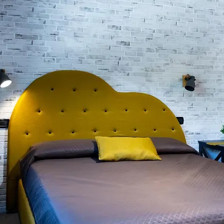 Xihouse Bed & Apartments - Iglesias-3
